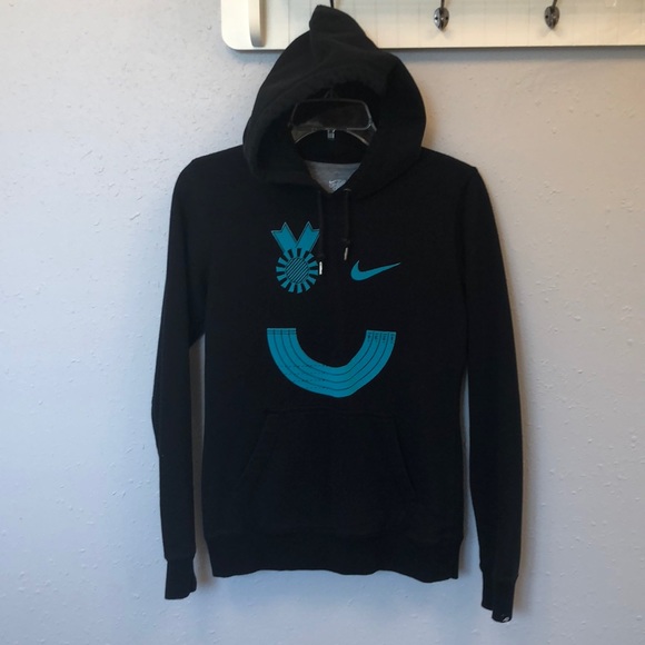 Nike Tops - NIKE Hoodie